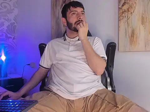 VynnyBlacke  online show from February 20, 6:26 am