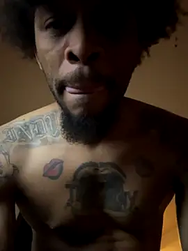 thefreakscomeoutatnight online show from October 29, 2:20 pm