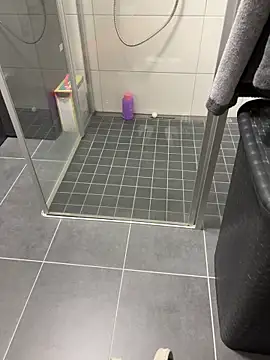 Snapshot of b3no_beso007 chatting on October 28, 5:59 pm b3no beso007 online show from October 28, 5:59 pm