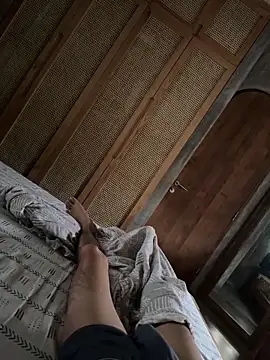 HenryLee1983-cums online show from October 2, 11:42 pm