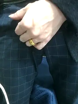 chougegg0214 online show from November 23, 12:27 pm