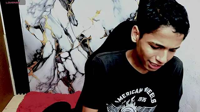 Im david02 online show from February 24, 2:07 pm