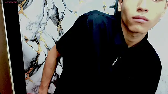 Im david02 online show from February 28, 3:49 am