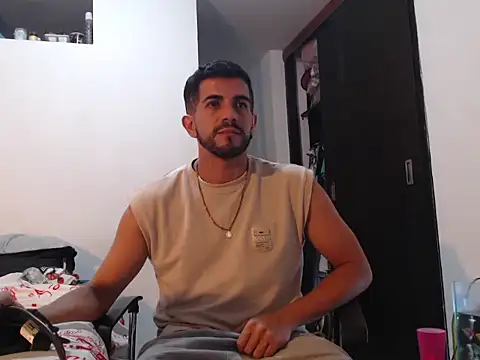 Jcolbi online show from April 8, 2:56 am