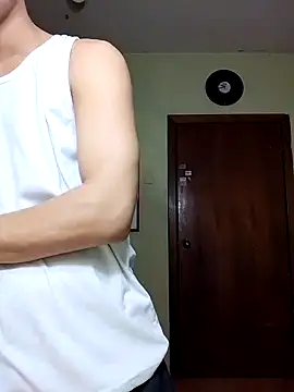 Snapshot of Mrdante23 chatting on October 21, 1:42 am Mrdante23 online show from October 21, 1:42 am
