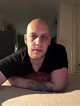 Kobradera1984 online show from March 4, 10:50 pm