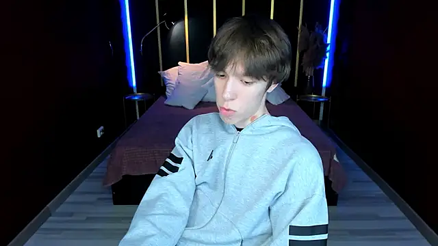 MarkBranston online show from March 15, 3:07 pm