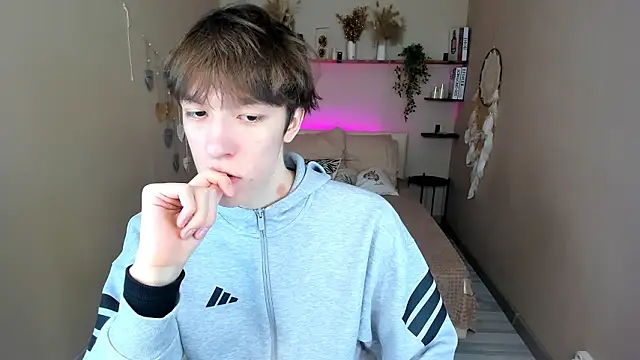 MarkBranston online show from March 1, 10:59 am