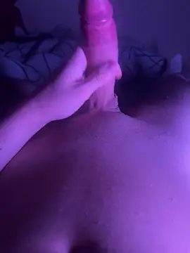 nieonixpeek19 online show from October 7, 8:46 pm