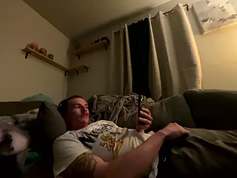 AverageMaleJay online show from January 10, 5:23 am