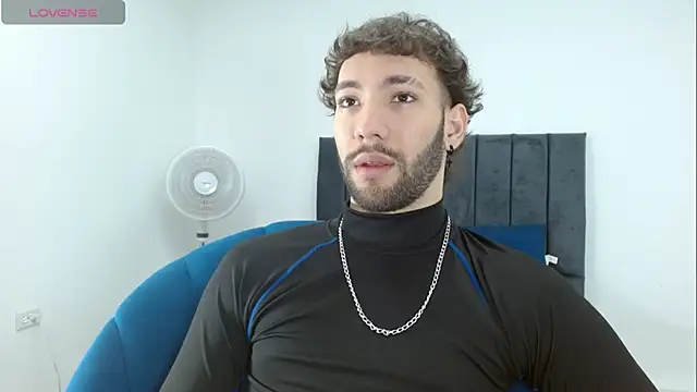 angel kyrozz online show from January 10, 7:28 pm