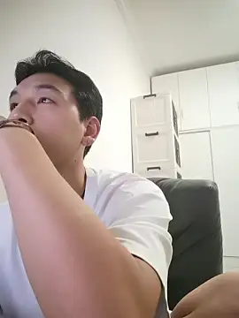 xqcbb 10 online show from October 18, 5:51 pm