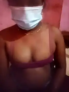 Eswar77 online show from November 12, 5:19 pm