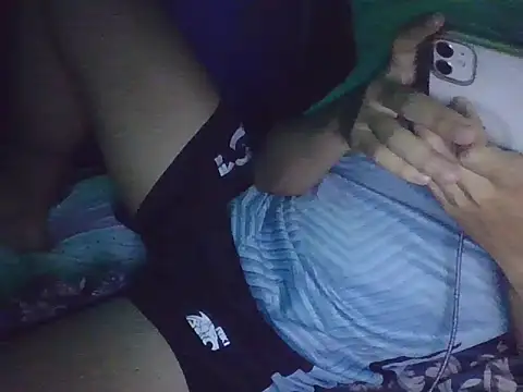 Boyshuaaa online show from March 22, 6:46 pm