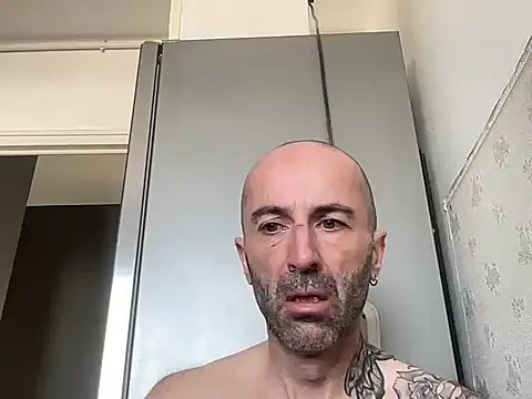 slave44nantes online show from December 2, 1:58 pm