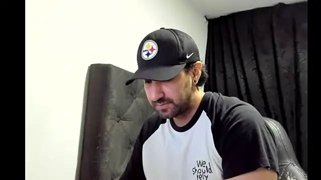 coolfriki online show from January 8, 5:12 am