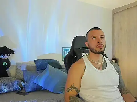 Dave-Max01 online show from November 5, 12:23 am