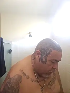 B1GLO online show from February 19, 5:31 pm