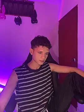 tylernova online show from October 23, 5:22 am