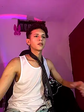 tylernova online show from October 26, 5:53 am