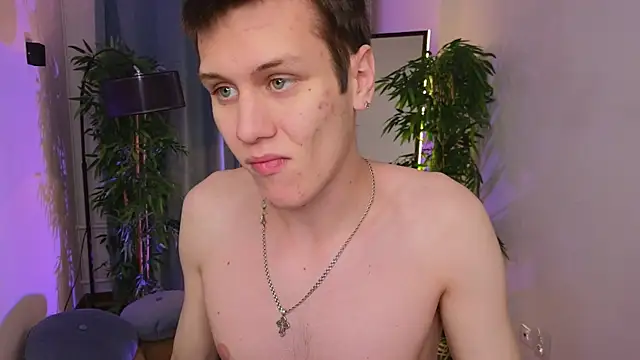 hun1er steele online show from October 24, 2:41 pm