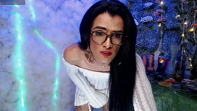 ZAMMIRA online show from April 16, 9:39 pm