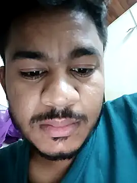 GlossyDare1823 online show from January 7, 10:59 pm