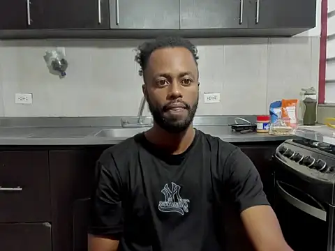 BenhtenBlack25 online show from February 2, 12:13 pm