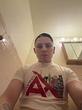 Feloh95 online show from April 28, 10:58 pm