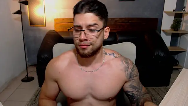 Mike montoya01 online show from June 30, 10:33 pm