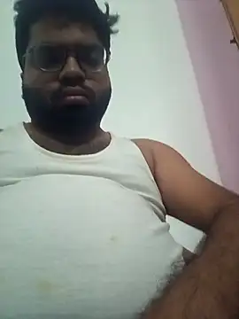 darren20k9 online show from April 27, 4:47 pm