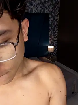 Aaron Eze online show from March 2, 8:27 pm