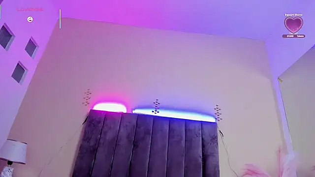 Xavier Fox    online show from February 13, 8:14 pm