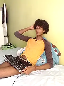 Snapshot of skinnyxsoo chatting on October 19, 5:05 pm skinnyxsoo online show from October 19, 5:05 pm