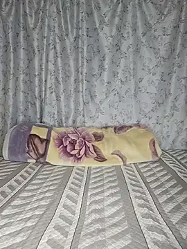 sgid8192 online show from April 20, 10:01 pm