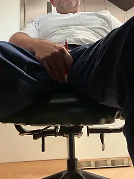 1totangox online show from December 13, 7:53 pm