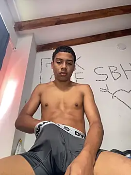 liam Brooks9 online show from November 4, 1:23 pm