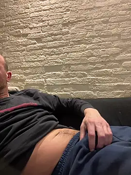 Rotteei1 online show from March 15, 7:20 pm