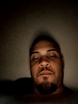 Jonathanbarreto online show from October 21, 1:20 am