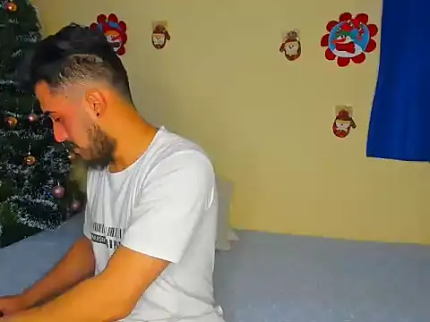 astredad2025 online show from December 19, 10:28 pm