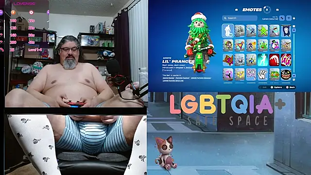 geekycastillo online show from December 5, 4:30 am