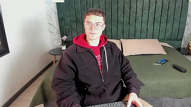 Lil James online show from March 12, 8:27 pm