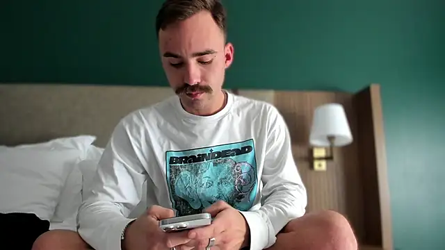 bobbyatx online show from November 27, 9:18 pm