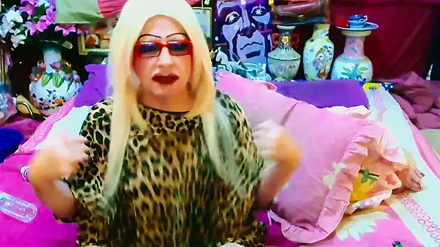 horni4luv online show from November 22, 12:21 am