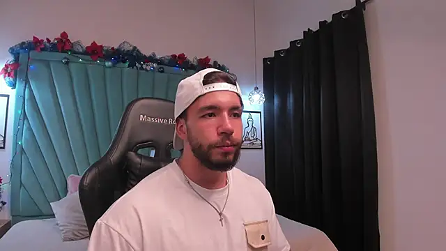 JACKSON STIFLER online show from December 14, 11:34 pm