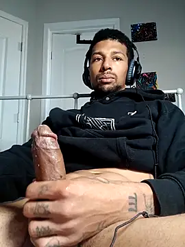 BigPrettyDick777 online show from February 5, 10:28 pm