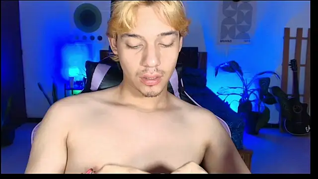 Habel  moretti online show from February 25, 7:15 pm