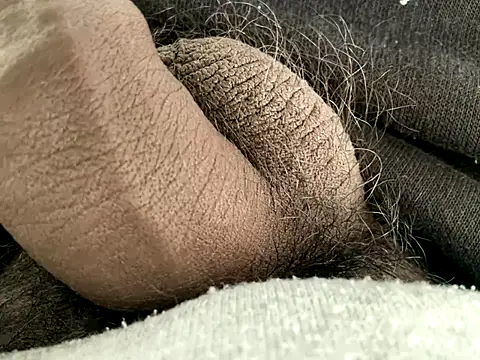 blacksamii2 online show from December 15, 9:50 am