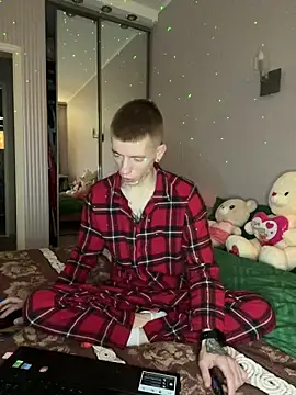 Cristian  Dior online show from February 7, 10:00 am