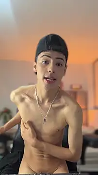 Sebastian Reed online show from February 22, 7:21 am